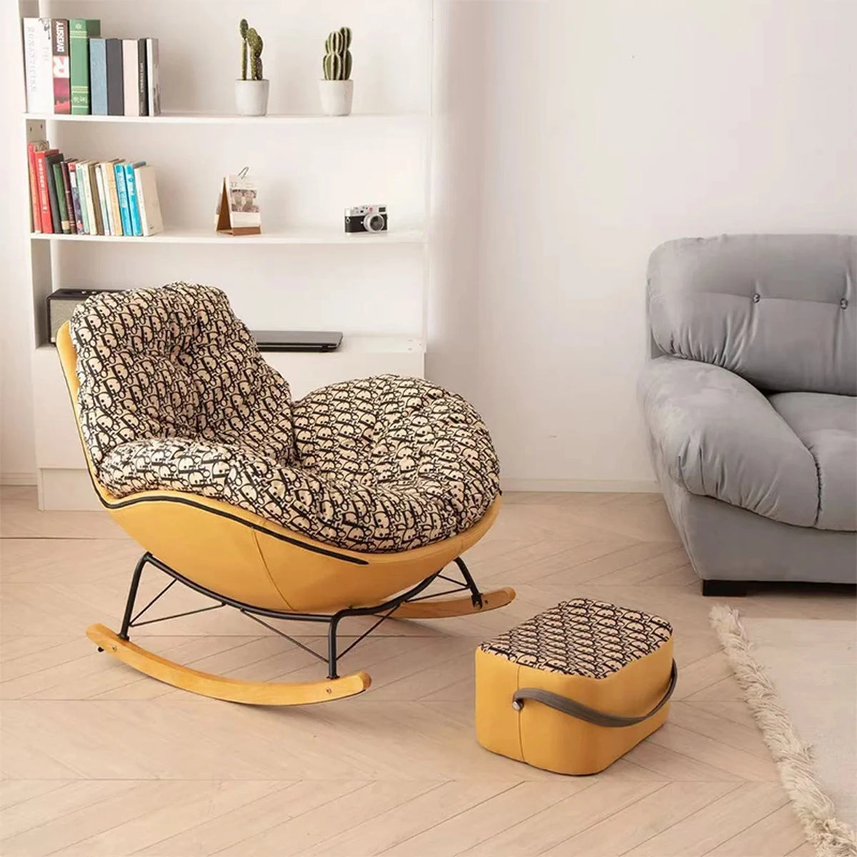 Fauteuil à bascule coton blanc cassé avec repose-pieds – coloris orange