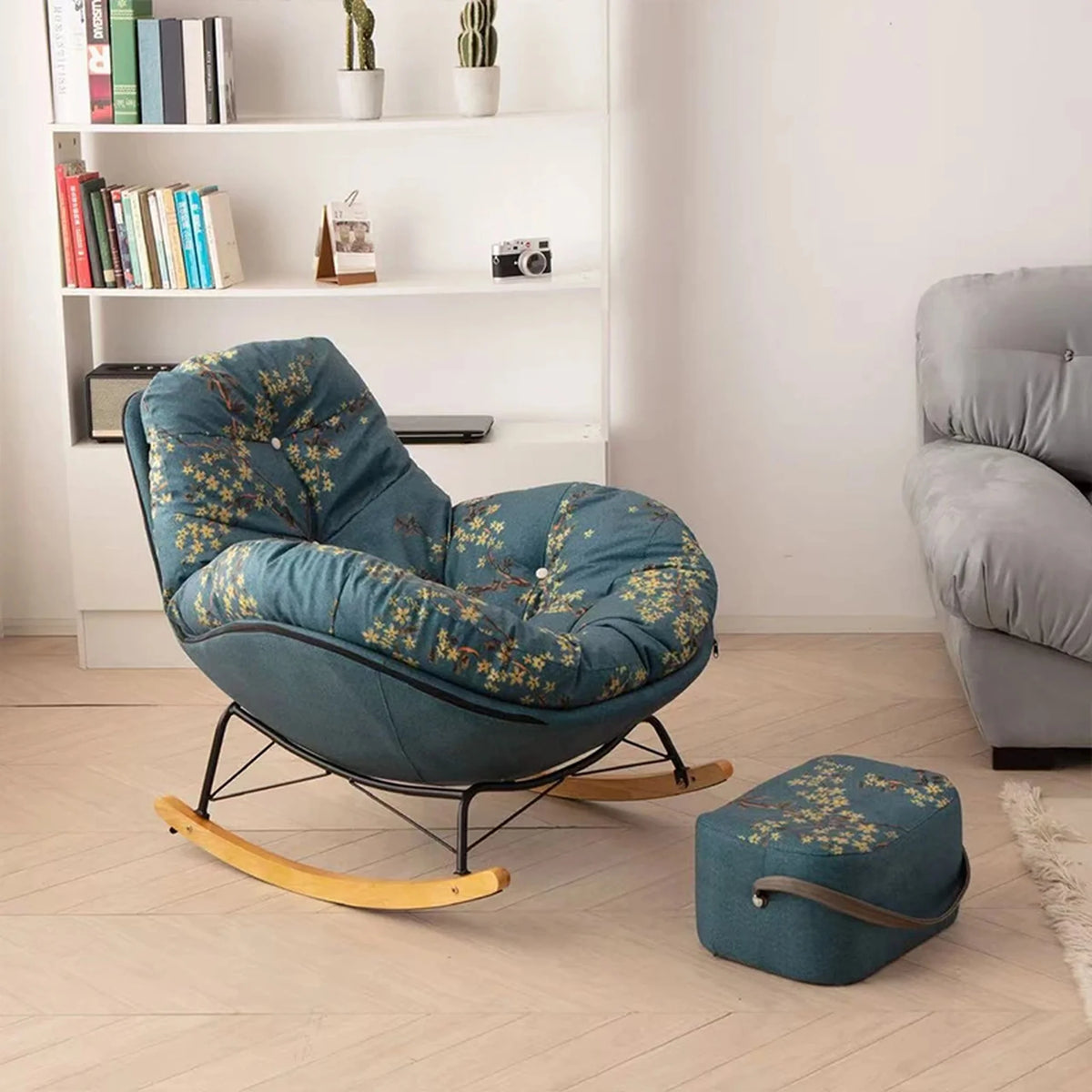 Fauteuil à bascule coton blanc cassé avec repose-pieds – coloris vert